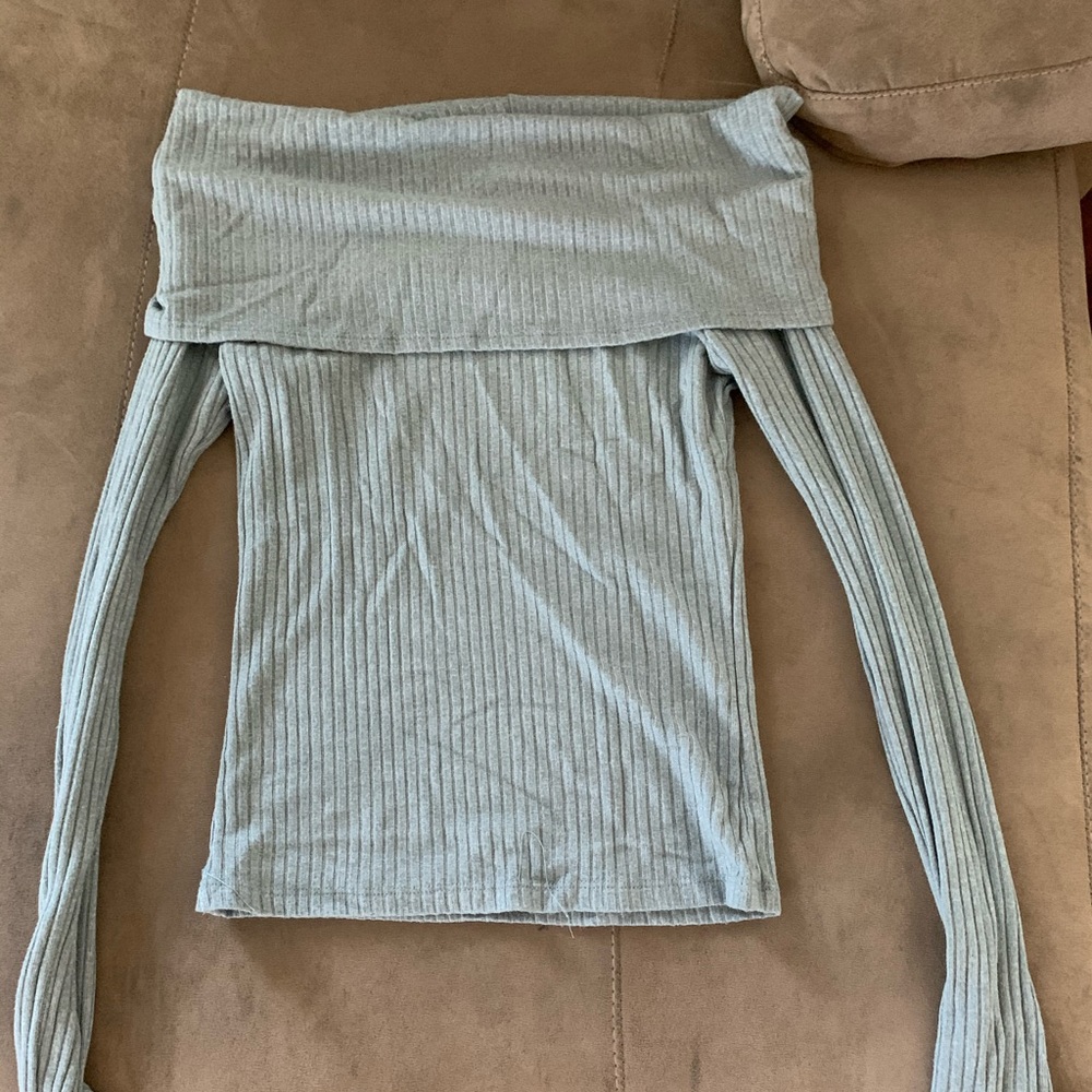 Off the shoulder, mint green, long sleeve